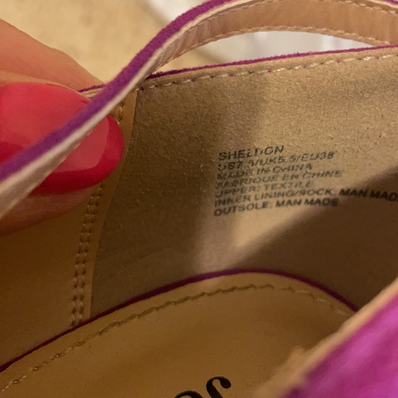 JustFab Sheldon Fuchsia platform ankle strap pump - Picture 6 of 8